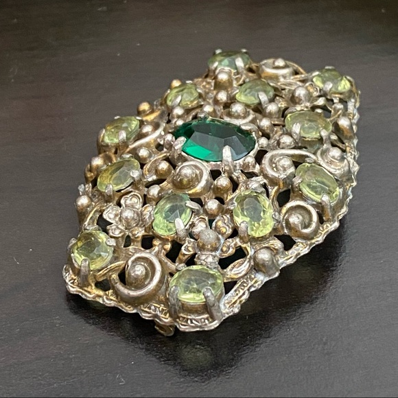 Unique Vintage Austro-Hungarian? Peridot Emerald Green Ornate Flower Brooch - Picture 8 of 12